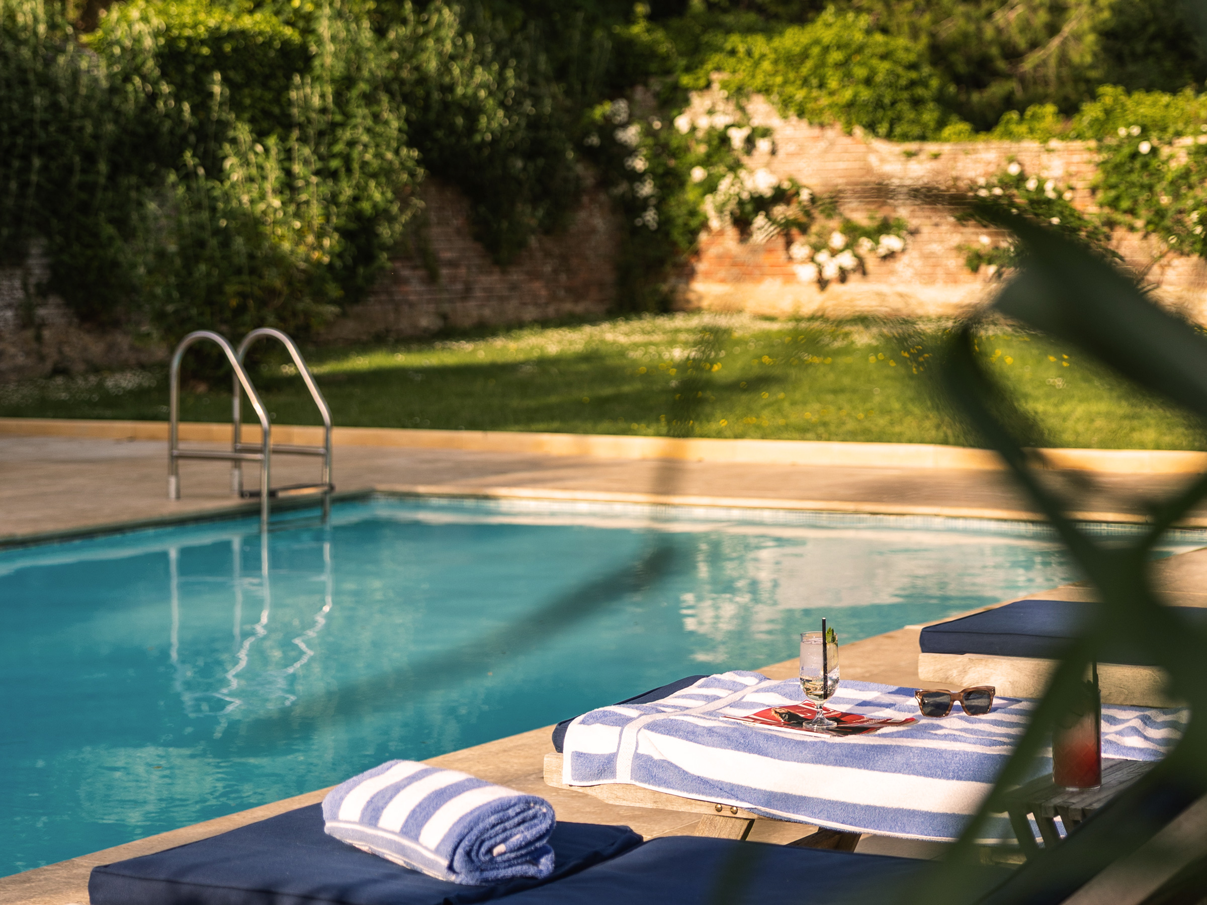 the-rectory-hotel-pool-cotswolds