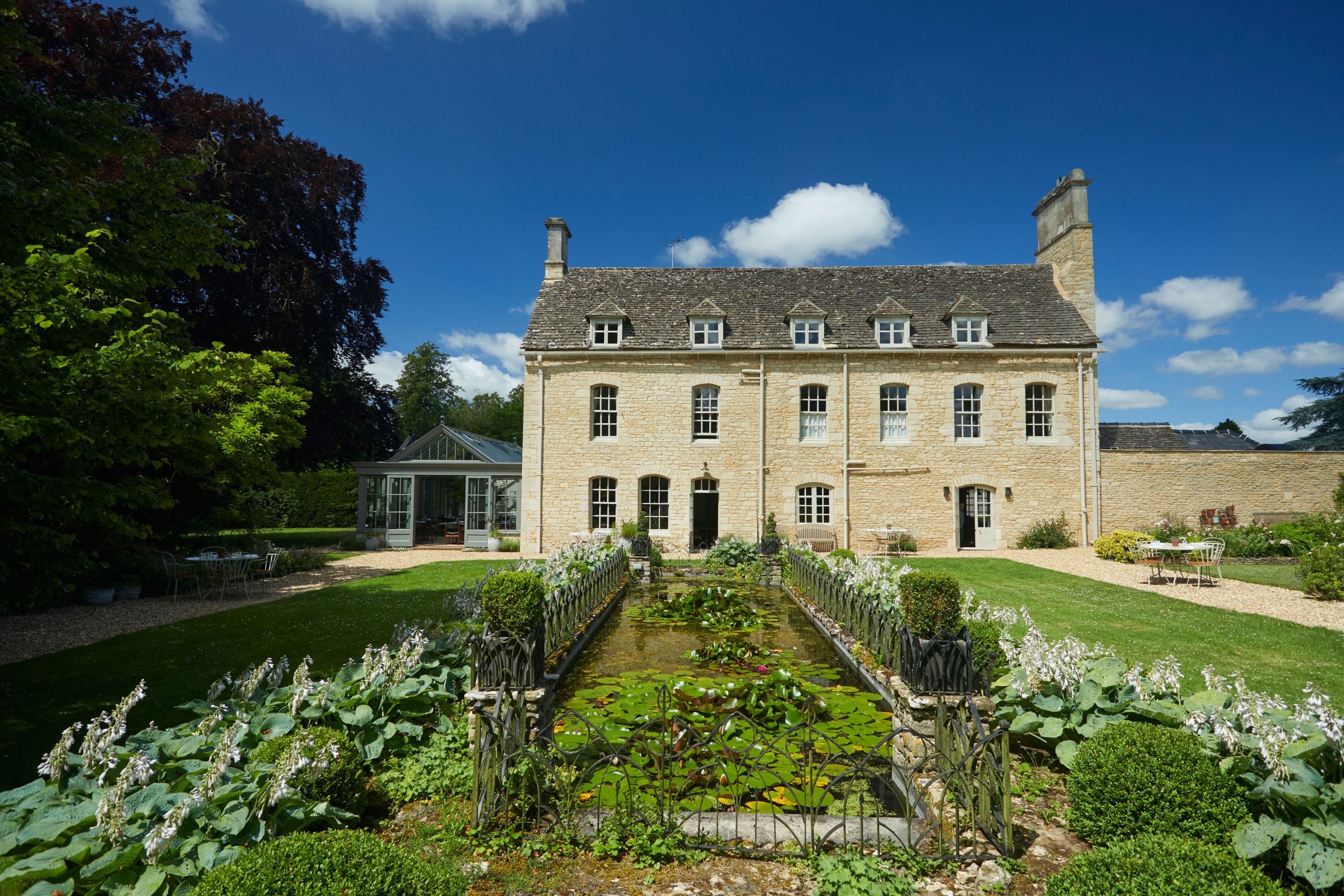 the-rectory-hotel-grounds-04