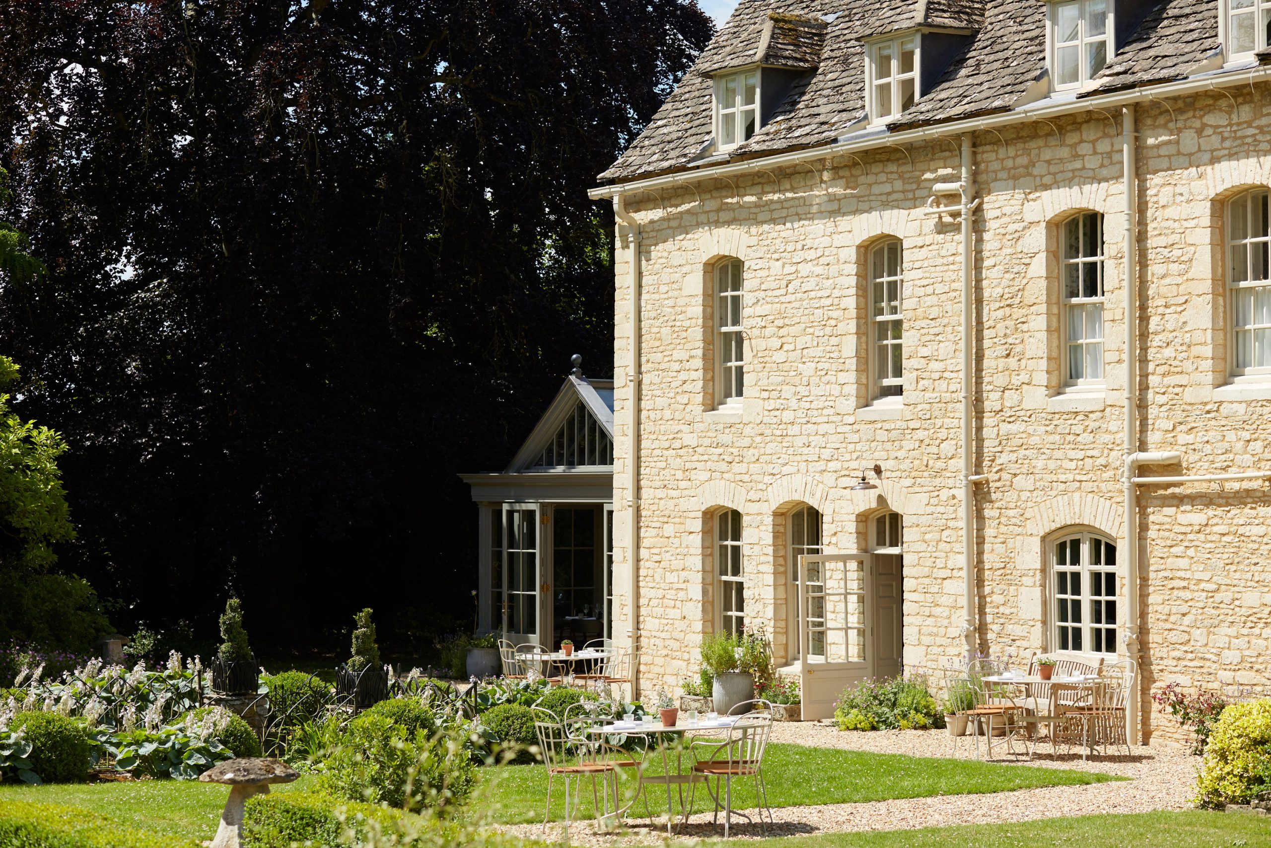 the-rectory-hotel-grounds-05
